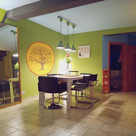 Grosses Zimmer Bad Kueche Wohnzimmer Terasse Garten Zentral Ruhig Landsberg am Lech Kültér fotó