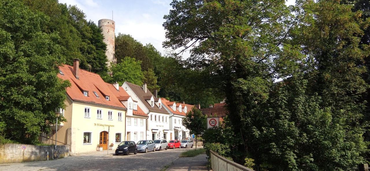 Grosses Zimmer Bad Kueche Wohnzimmer Terasse Garten Zentral Ruhig Landsberg am Lech Kültér fotó