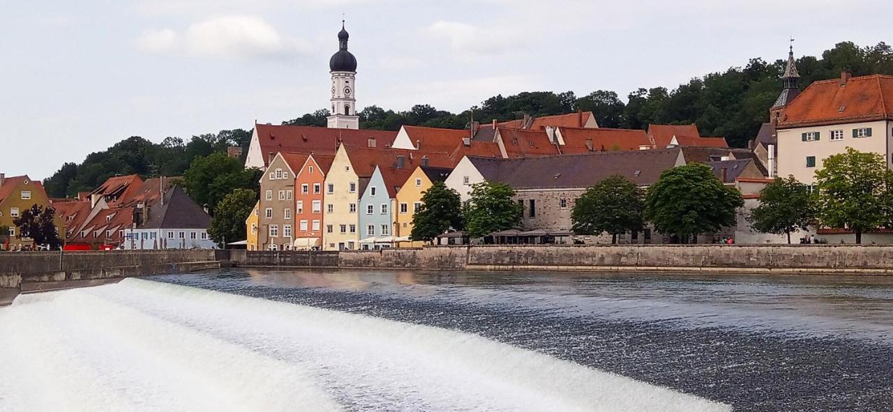 Grosses Zimmer Bad Kueche Wohnzimmer Terasse Garten Zentral Ruhig Landsberg am Lech Kültér fotó