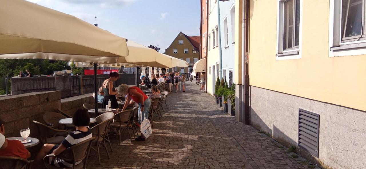 Grosses Zimmer Bad Kueche Wohnzimmer Terasse Garten Zentral Ruhig Landsberg am Lech Kültér fotó